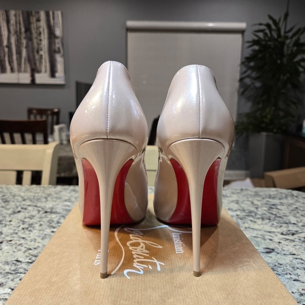 NEW Christian Louboutin Hot Chick Alta Shimmering Pink Peep-Toe Heels Size 37.5 - Picture 8 of 12